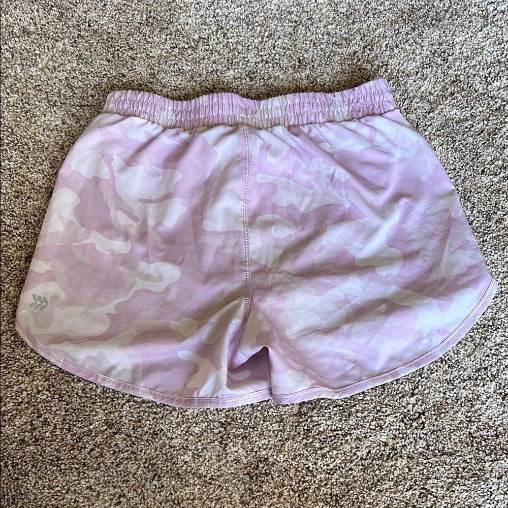 All in Motion Girls Pink Camo Shorts - Picture 2 of 3